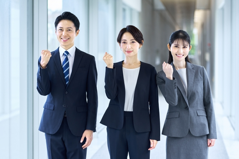 採用情報